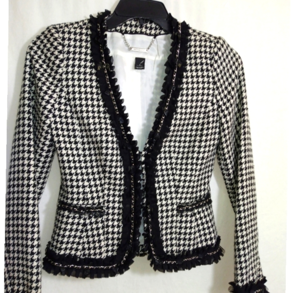 WHITE HOUSE BLACK MARKET JACKET